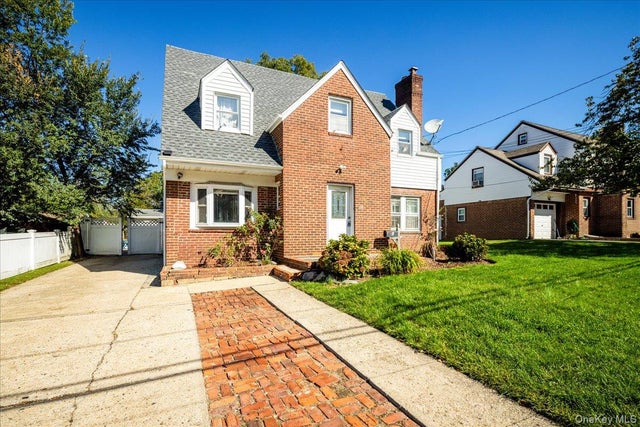 86 W Clinton Avenue