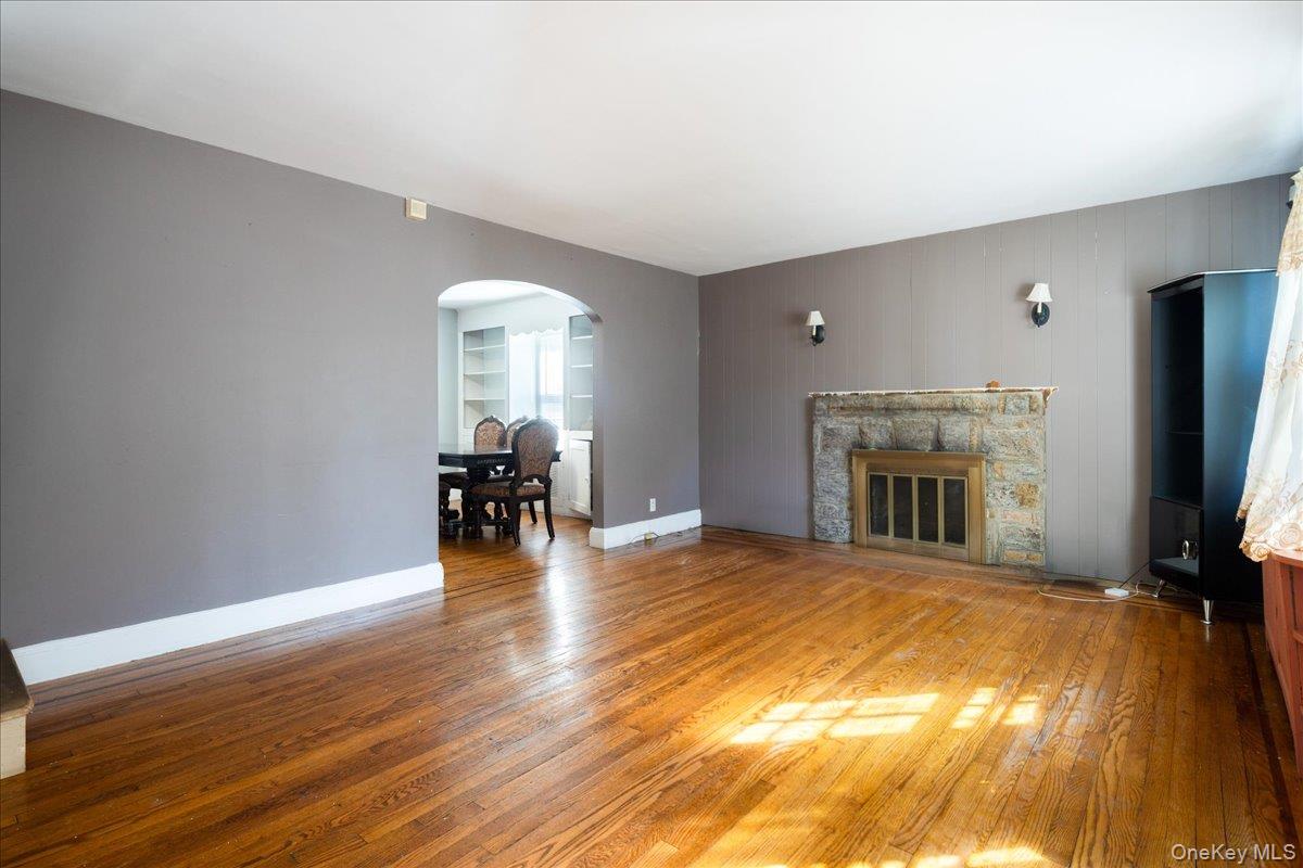 86 W Clinton Avenue - Photo 4
