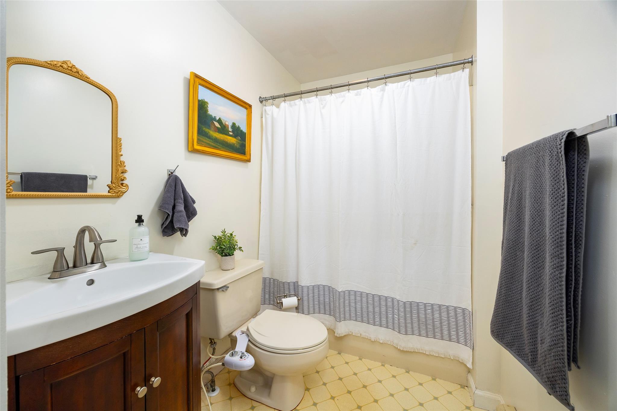 252 Rokeby Road, Red Hook, New York image 20
