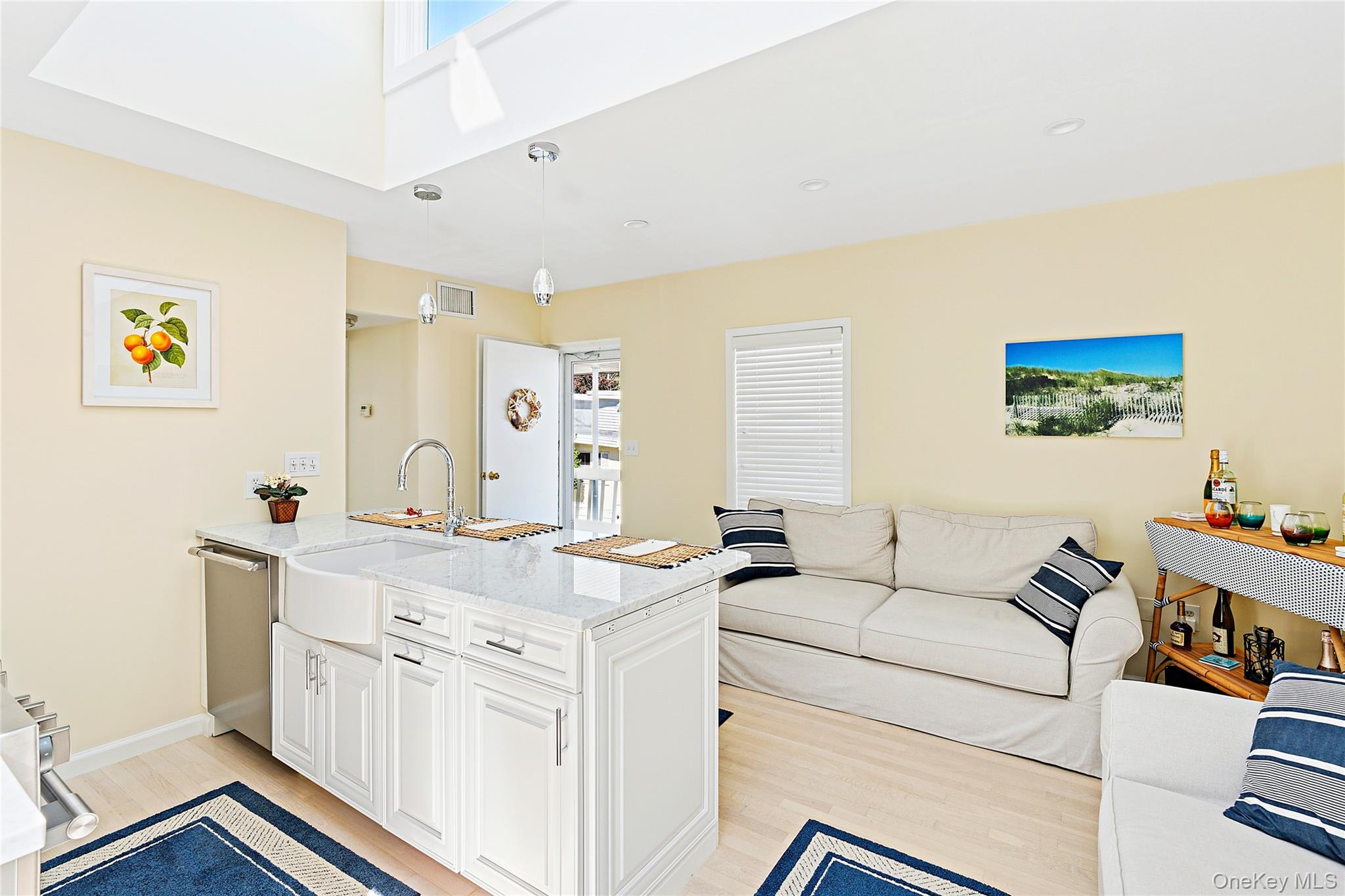 30 Little Neck Road 21