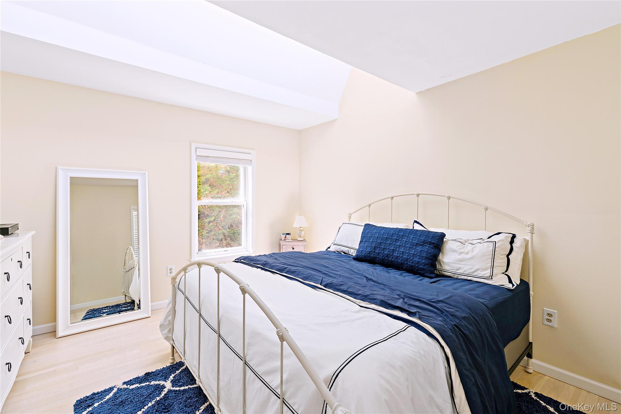 30 Little Neck Road 21