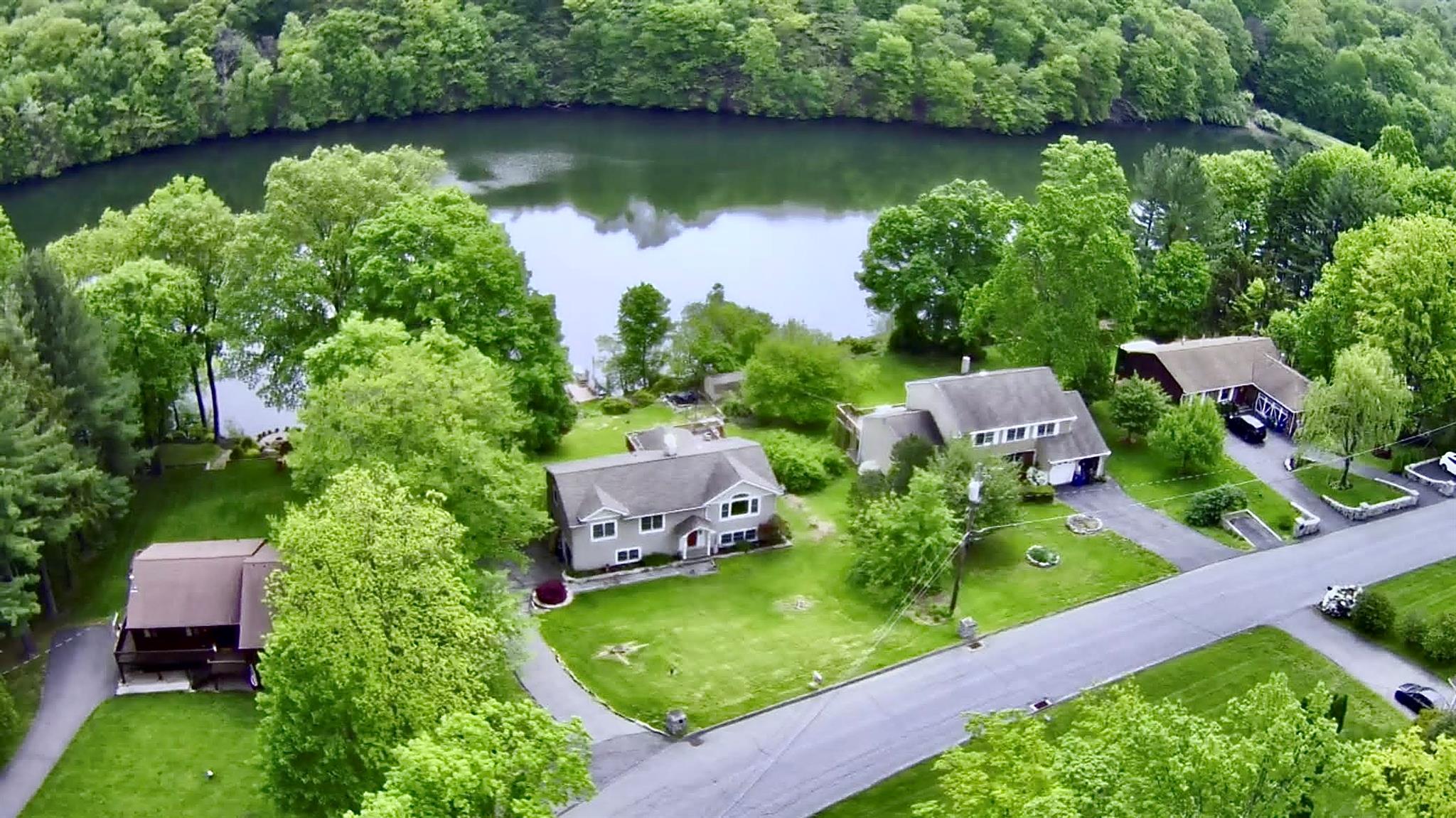 206 Beach Drive, Mahopac, New York image 3