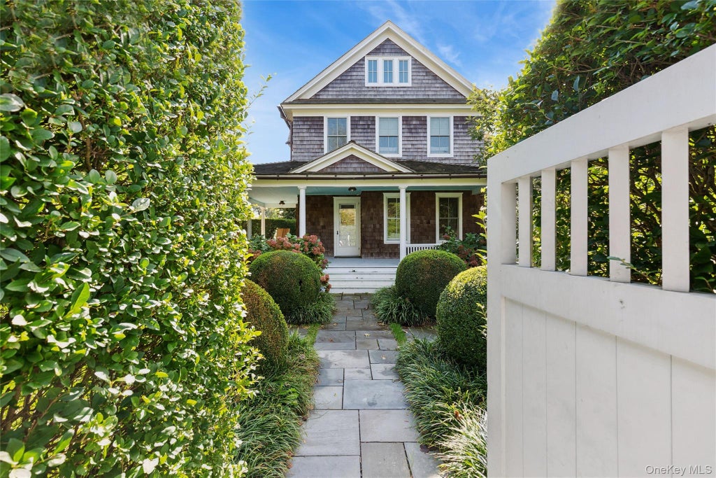 Photo of 86 Pantigo Road, East Hampton, NY 11937 (MLS # 1068835)