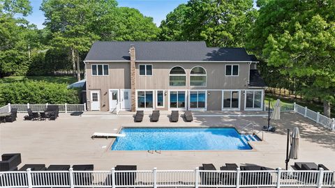 Homes For Sale - 133 Old Country Road<br/> Suffolk County, East Quogue, NY 11942