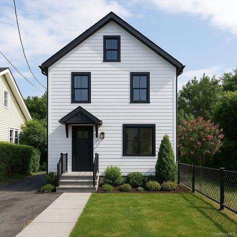 Photo of 24 Columbia Street, Huntington Station, NY 11746 (MLS # 927459)