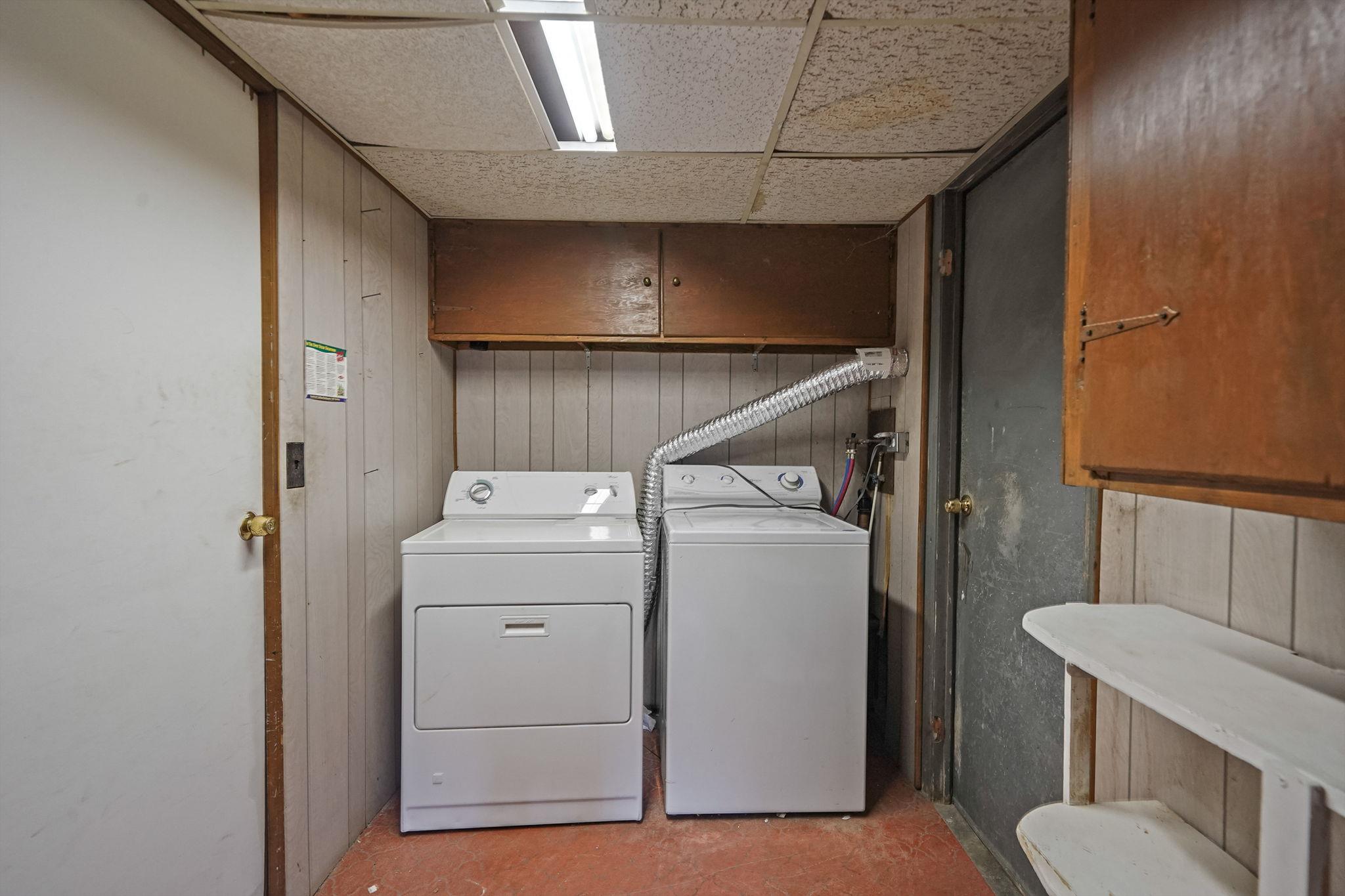 10 Beacon Hill Drive, Stony Brook, New York image 32