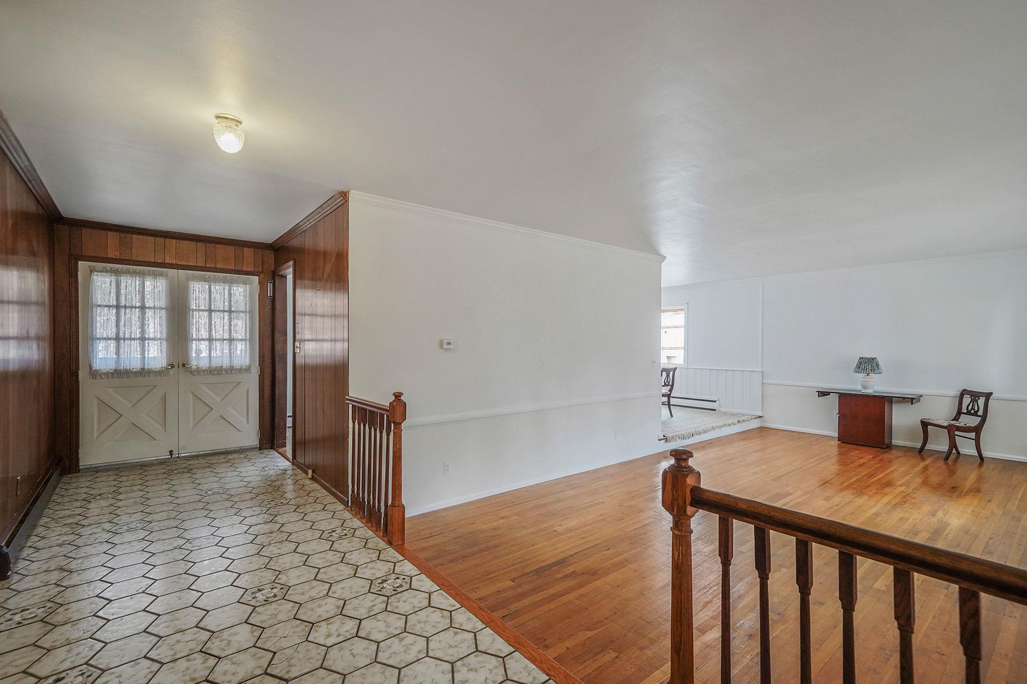 10 Beacon Hill Drive, Stony Brook, New York image 11
