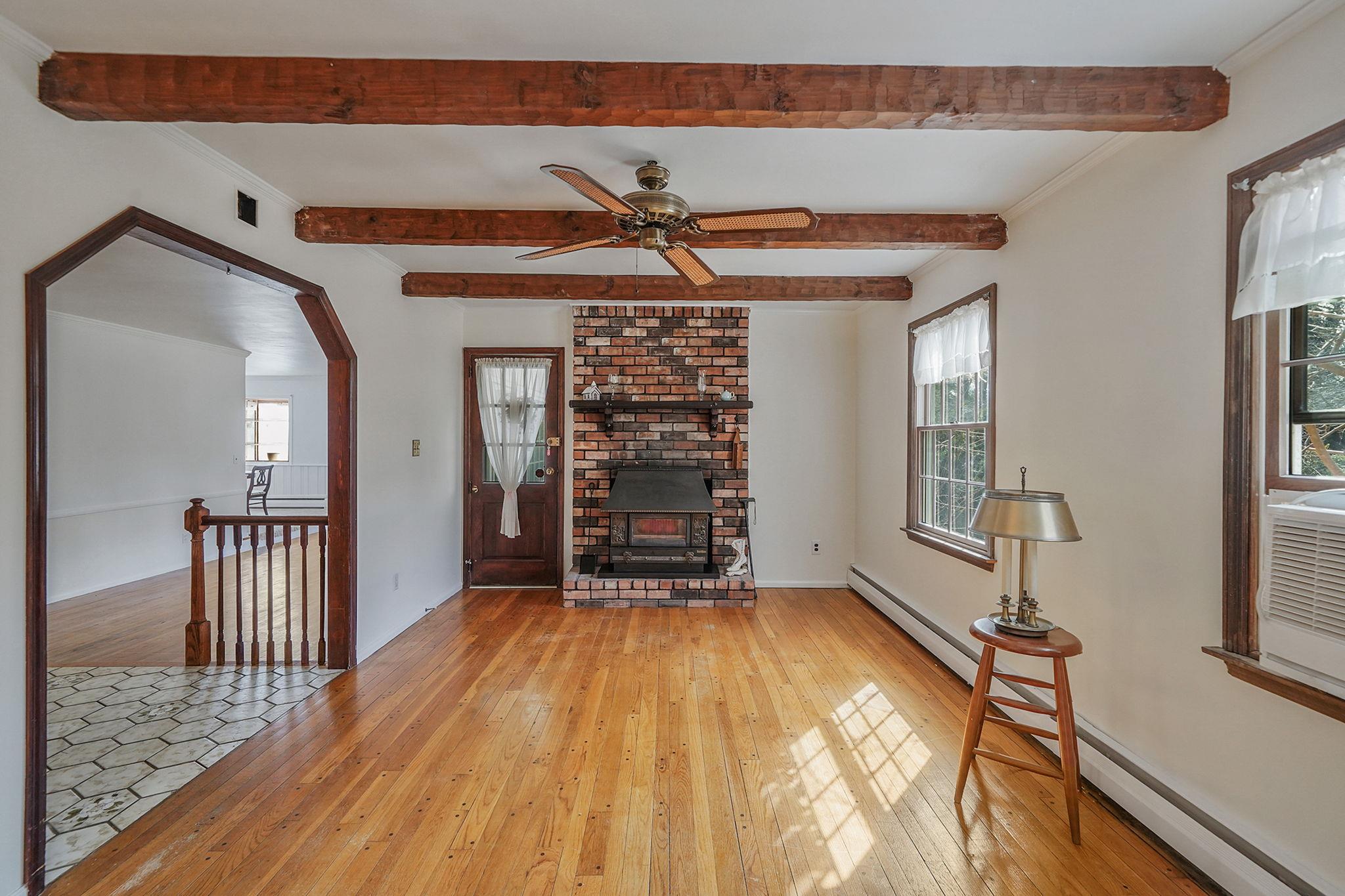 10 Beacon Hill Drive, Stony Brook, New York image 12