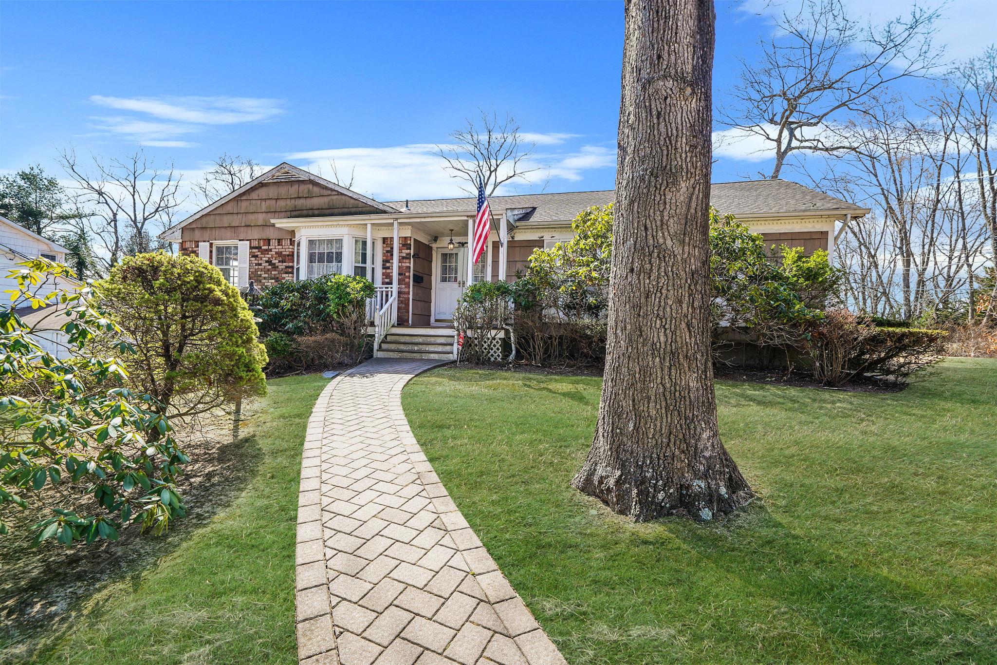 10 Beacon Hill Drive, Stony Brook, New York image 42