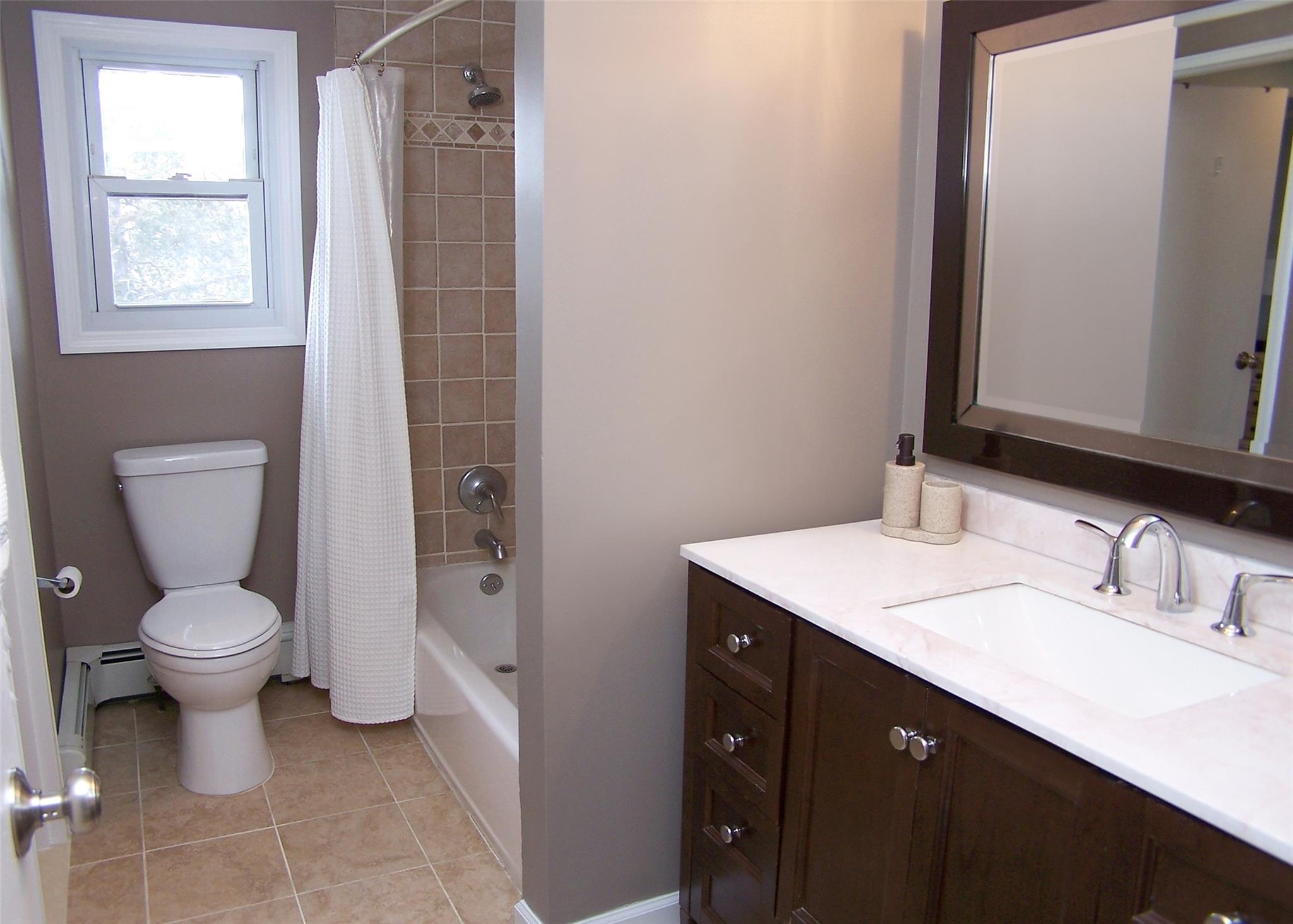 12 Majestic Road, Selden, New York image 20