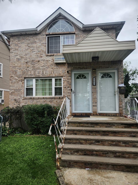 Multifamily For Rent - 11623 196th Street #2ND FLOOR<br/> Queens County, Saint Albans, NY 11412
