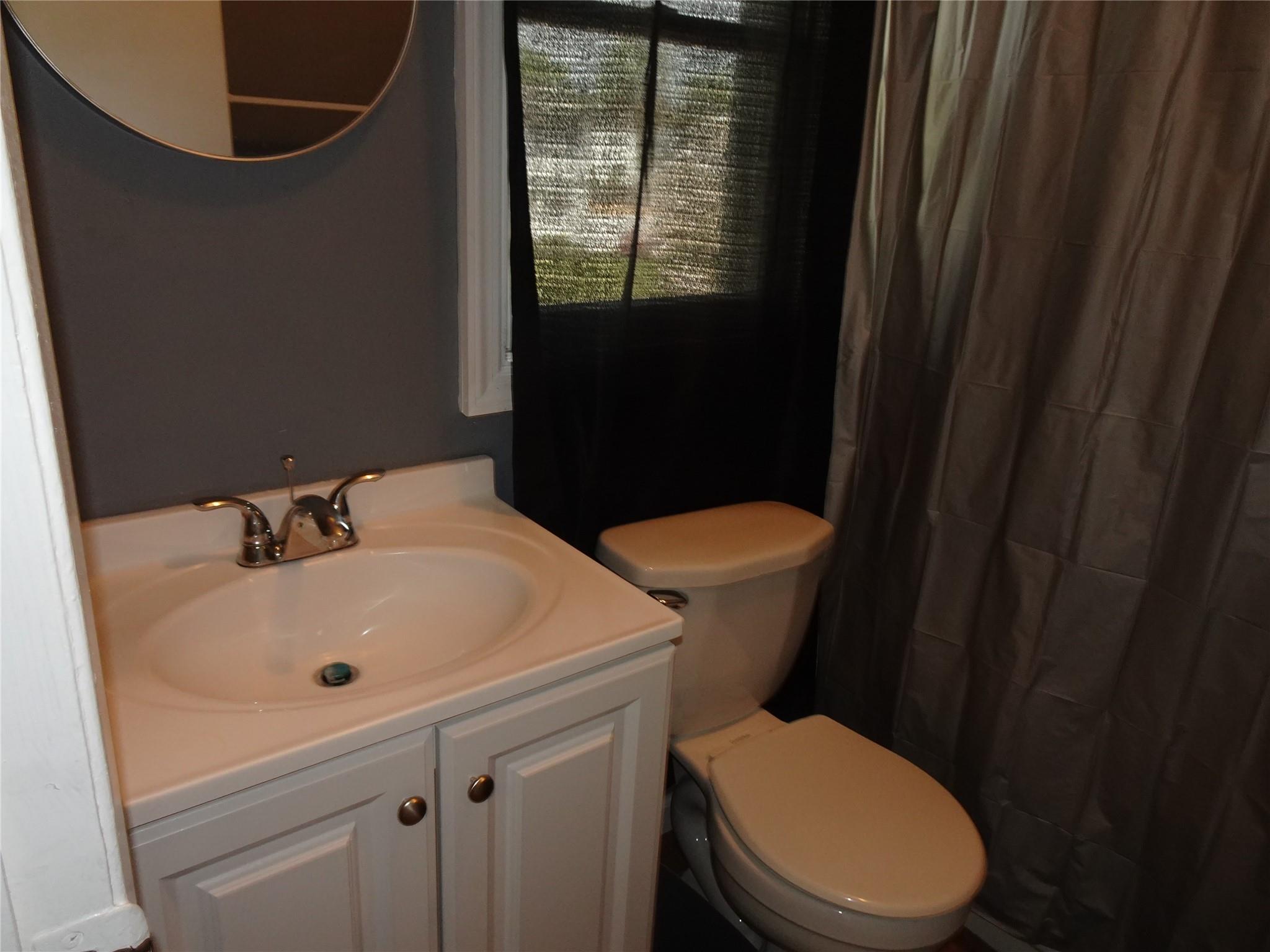 40 Kent Lane, Centereach, New York image 5