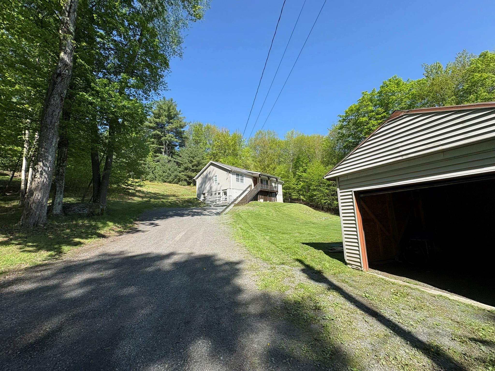 46 Caston Road, Greenfield Park, New York image 45