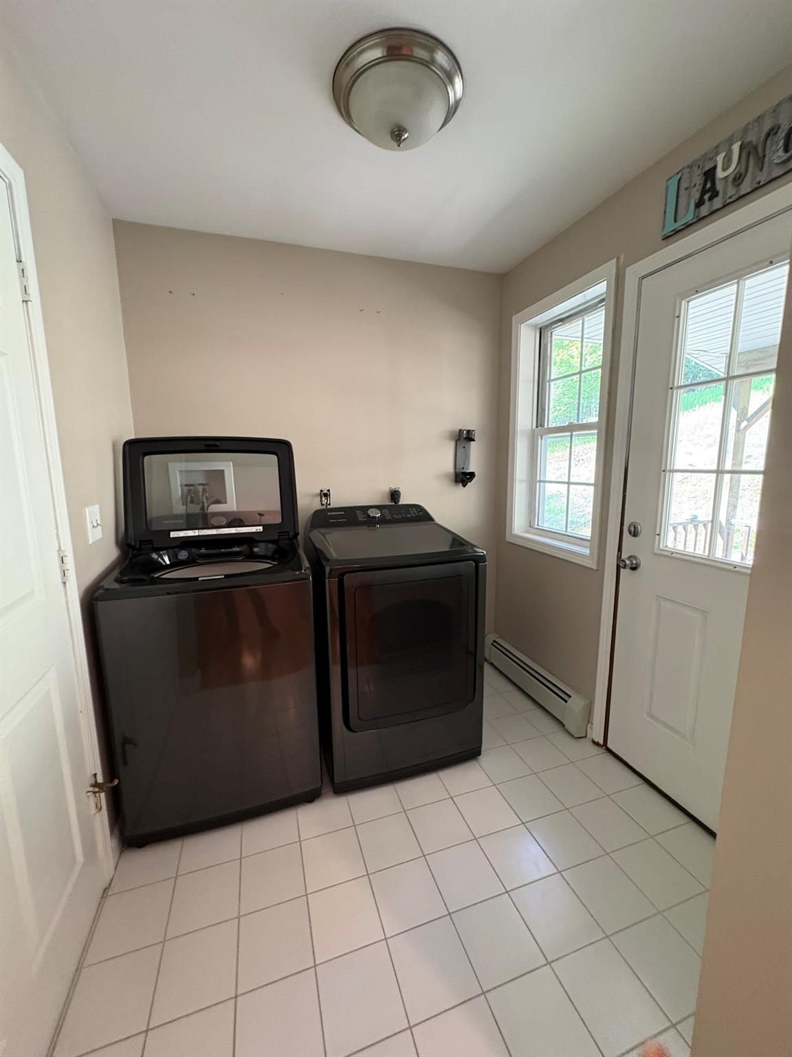 46 Caston Road, Greenfield Park, New York image 30
