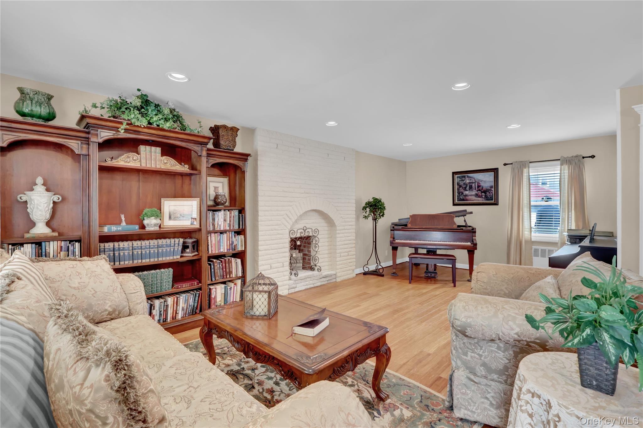 59 Lincoln Boulevard