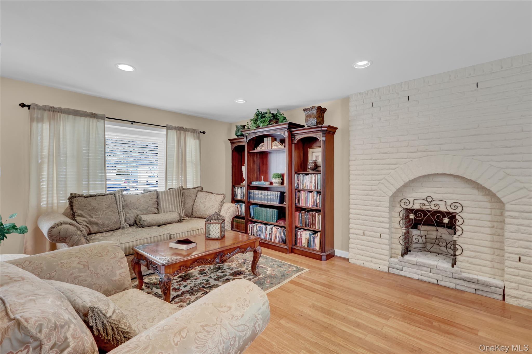 59 Lincoln Boulevard