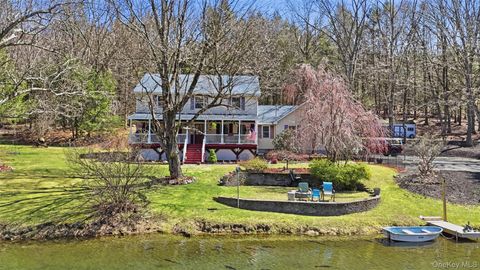 Homes For Sale - 1285 Lakes Road<br/> Orange County, Monroe, NY 10950