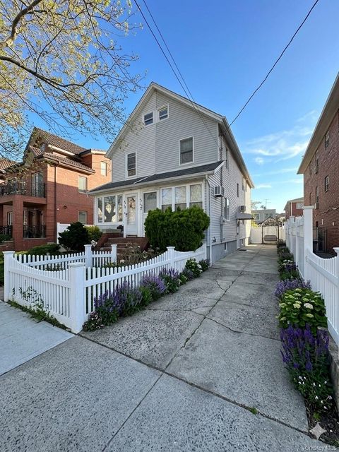 Photo of 46-28 162nd Street, Fresh Meadows, NY 11358 (MLS # 985971)