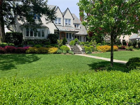 235 Corona Avenue Pelham NY 10803
