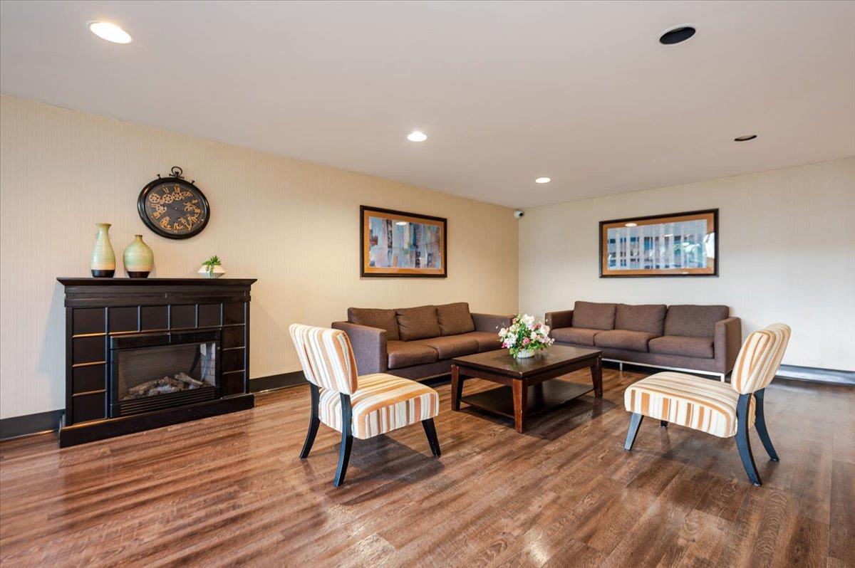 16 Main Street #3Y, East Rockaway, New York image 4