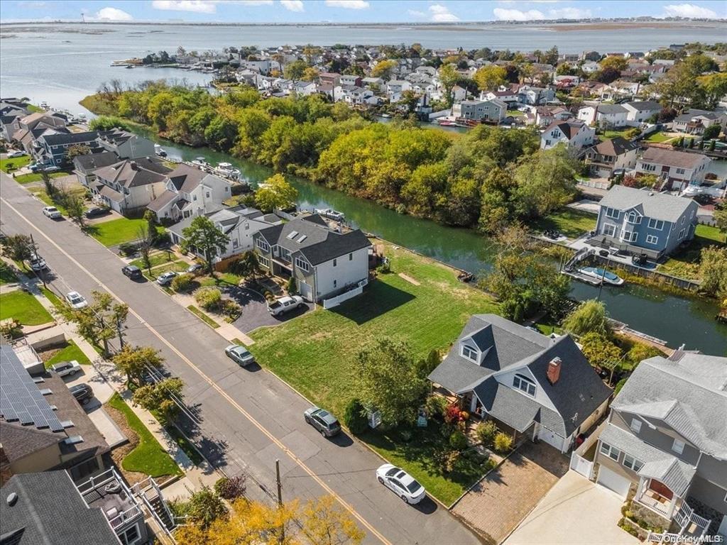3442 Colony Drive, Baldwin Harbor, New York image 6