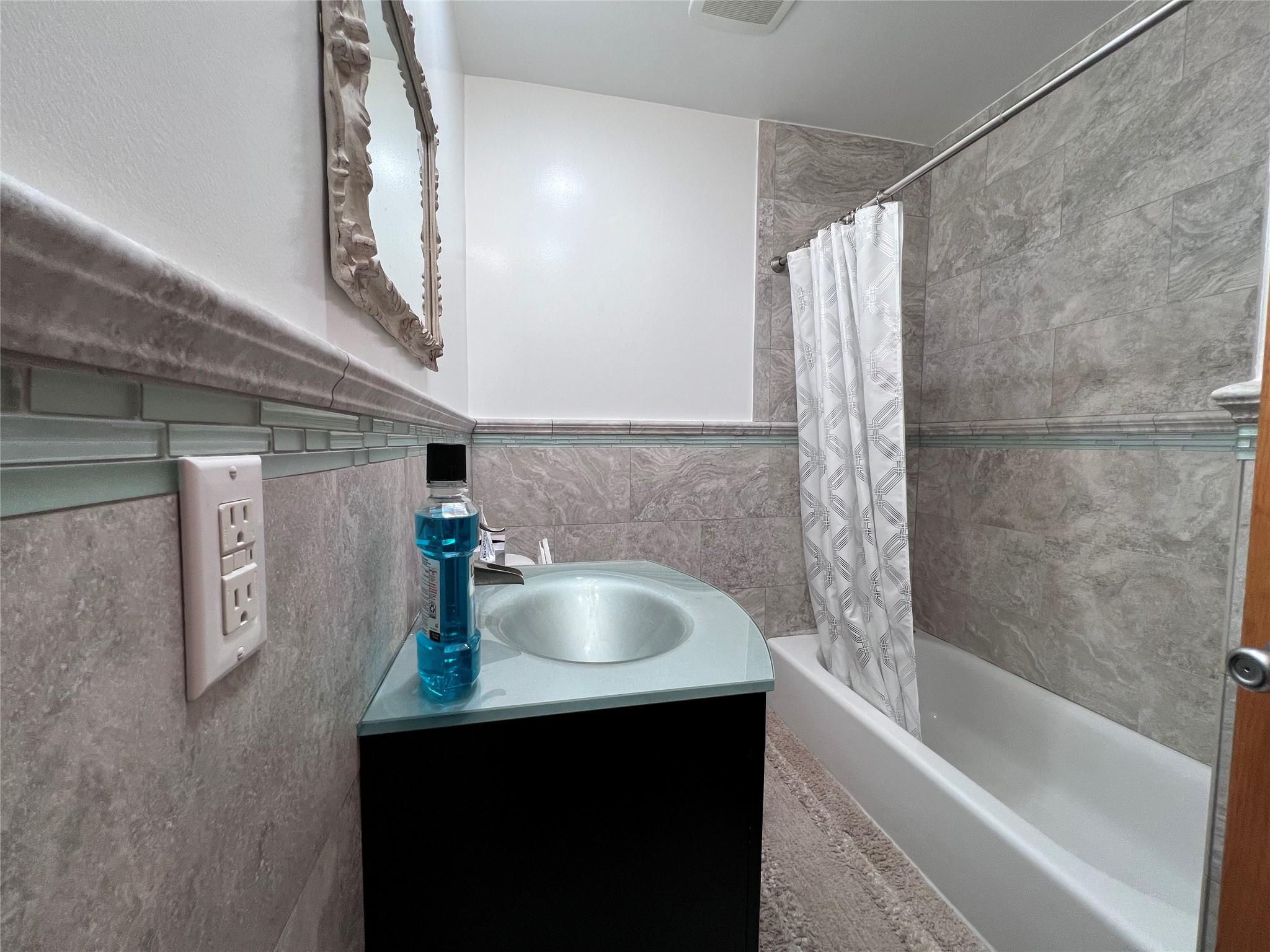 3442 Colony Drive, Baldwin Harbor, New York image 15