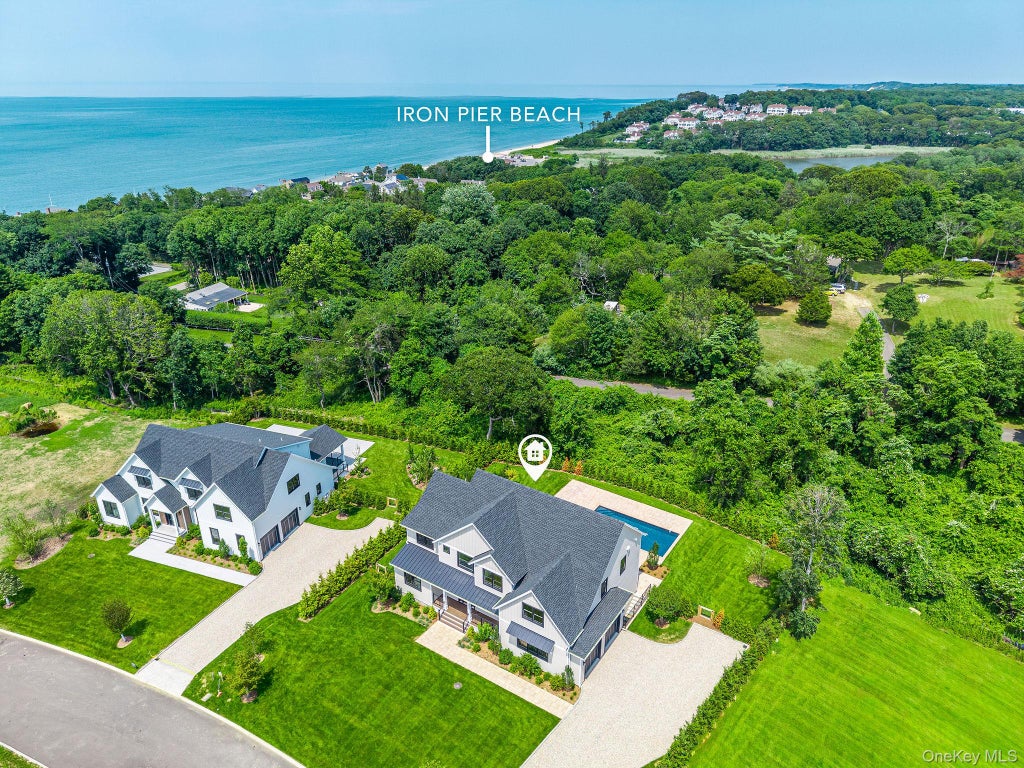 Photo of 7 Sea Crest Court, Jamesport, NY 11947 (MLS # 1001049)