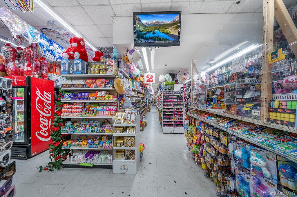 7814 Roosevelt Avenue A