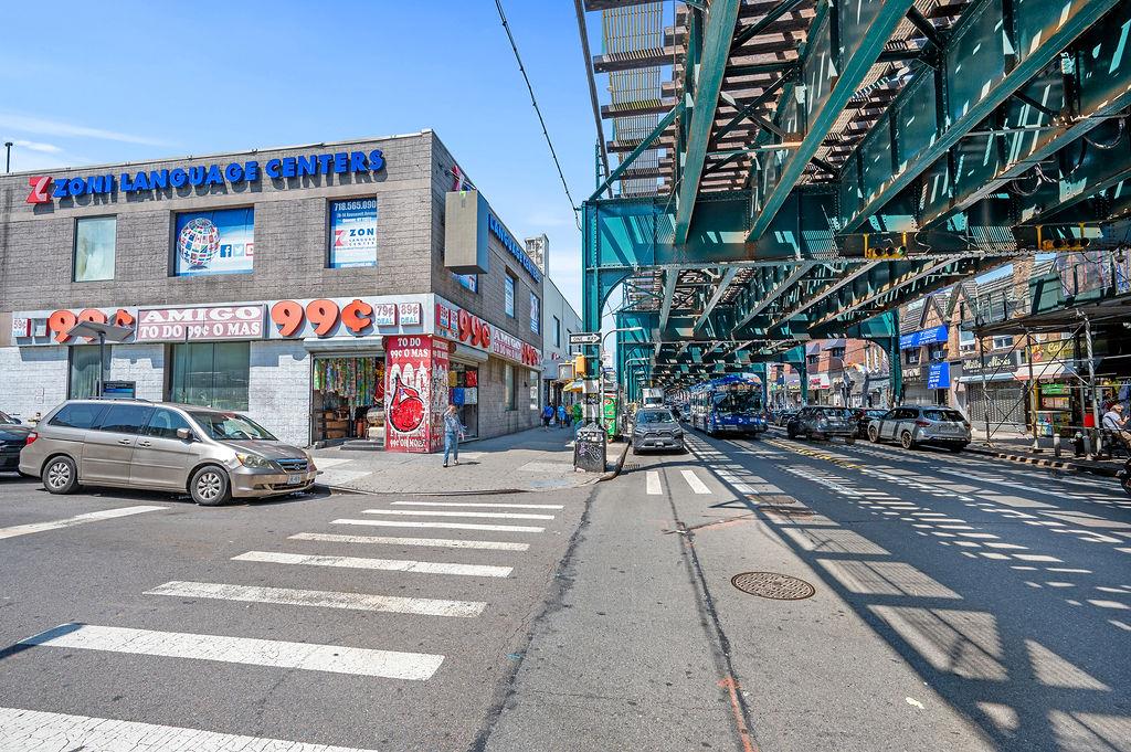 7814 Roosevelt Avenue A