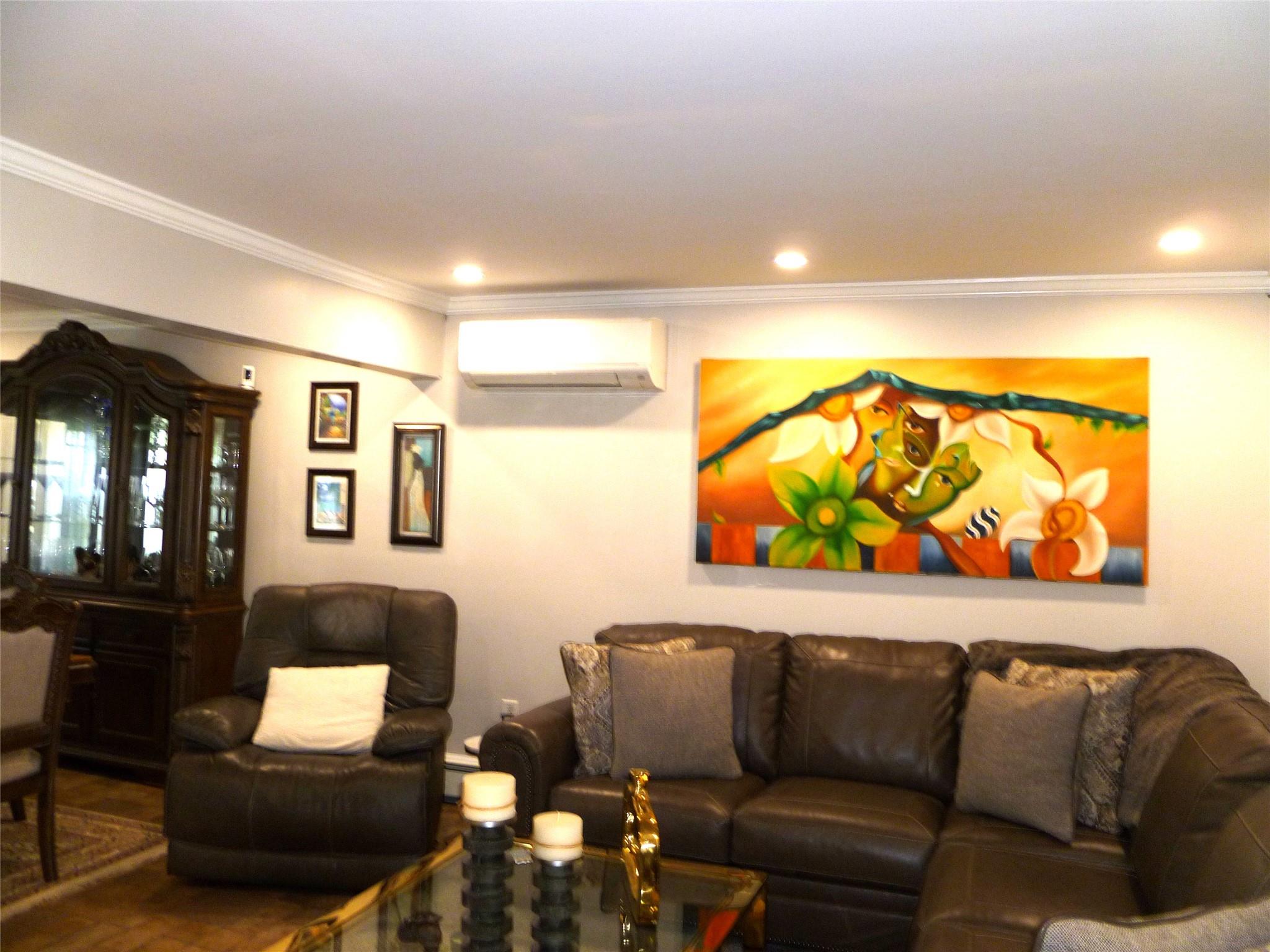28 Crabtree Lane, Levittown, New York image 14