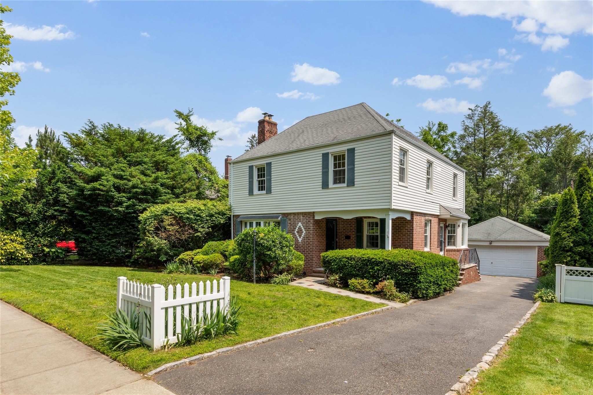 89 Clinch Avenue