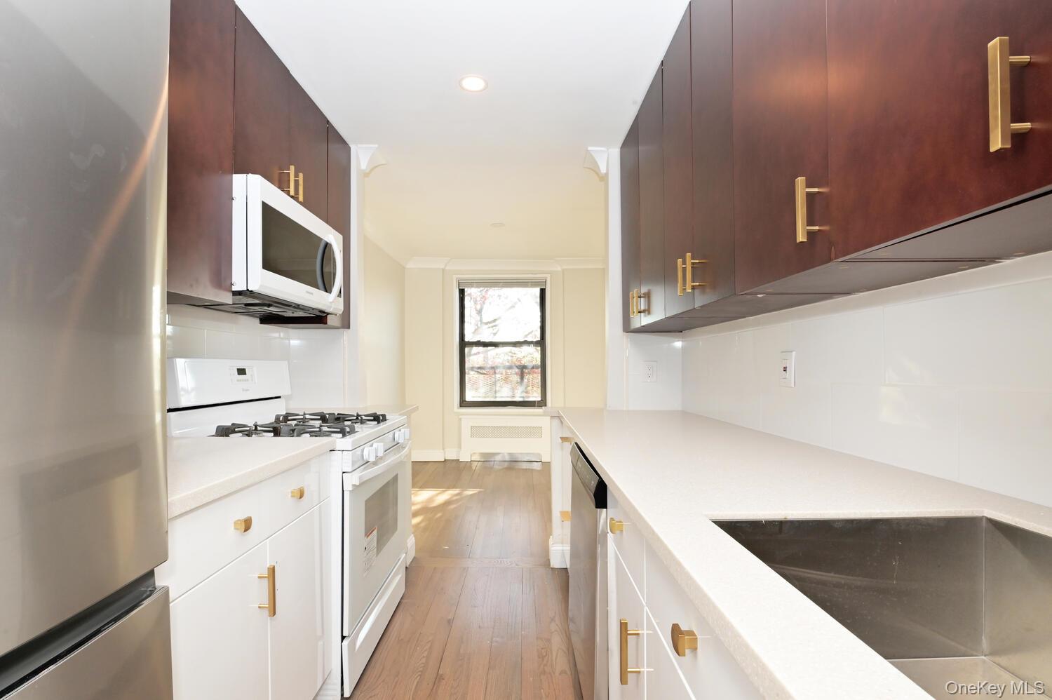 6 Birchwood Court 4N