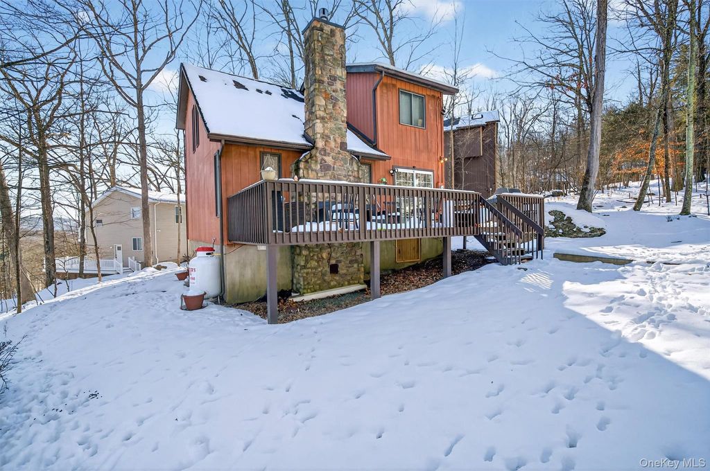 Photo of 3111 Cherry Ridge Road Rd, Out of Area, PA 18324 (MLS # 945485)