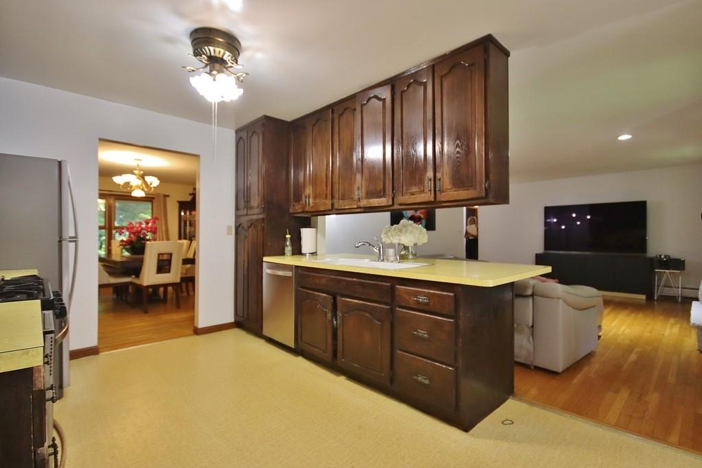 85 Old Phillips Hill Road, New City, New York image 8