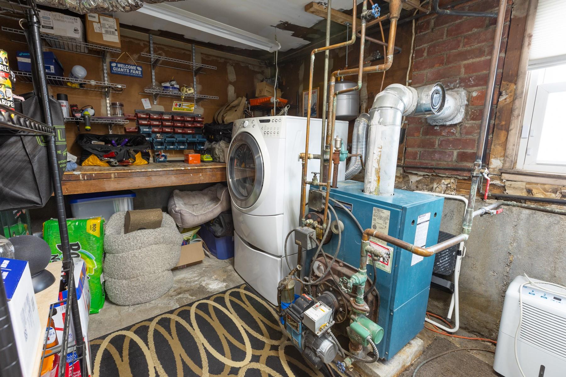 530 Goodrich Avenue, North Babylon, New York image 32