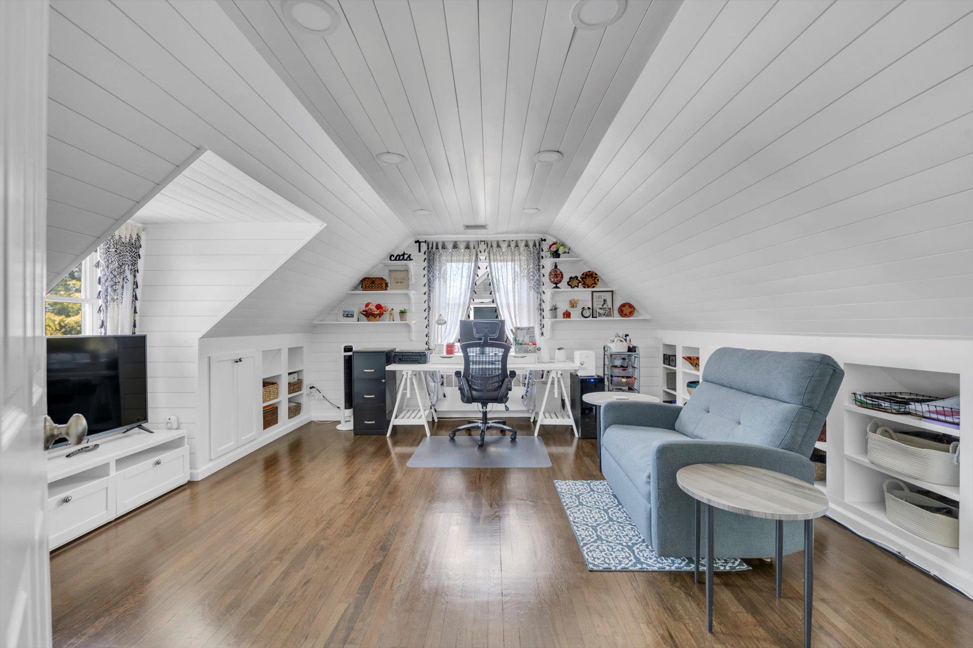 47 Parkview Circle, Bethpage, New York image 18