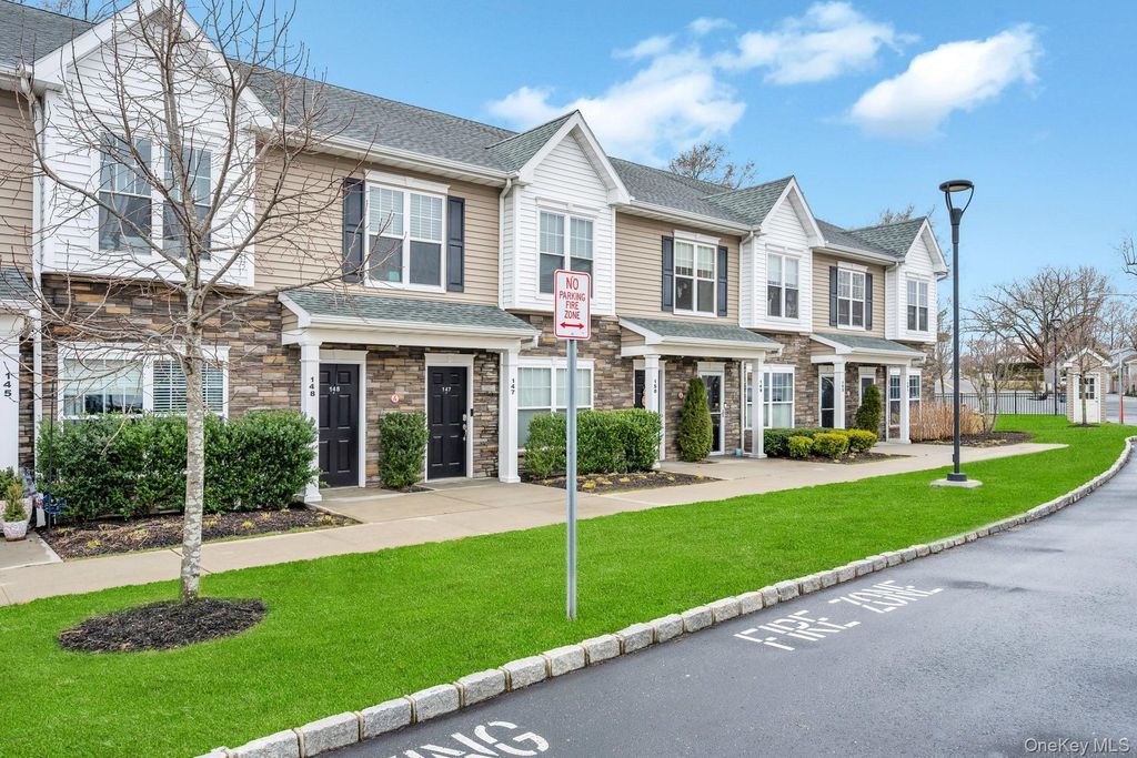 Photo of 147 Ashley Court, Central Islip, NY 11722 (MLS # 980890)