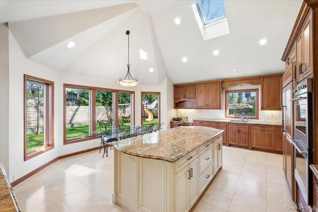 Photo of 57 Belleau Avenue, New Rochelle, NY 10804 (MLS # 977194)