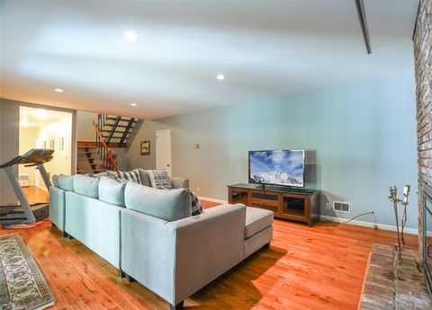 Tiny photo for 22 Peters Lane, Pound Ridge, NY 10576 (MLS # 915480)