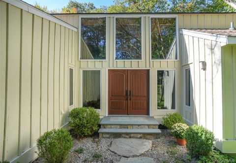Tiny photo for 22 Peters Lane, Pound Ridge, NY 10576 (MLS # 915480)