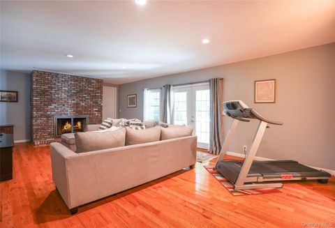 Tiny photo for 22 Peters Lane, Pound Ridge, NY 10576 (MLS # 915480)