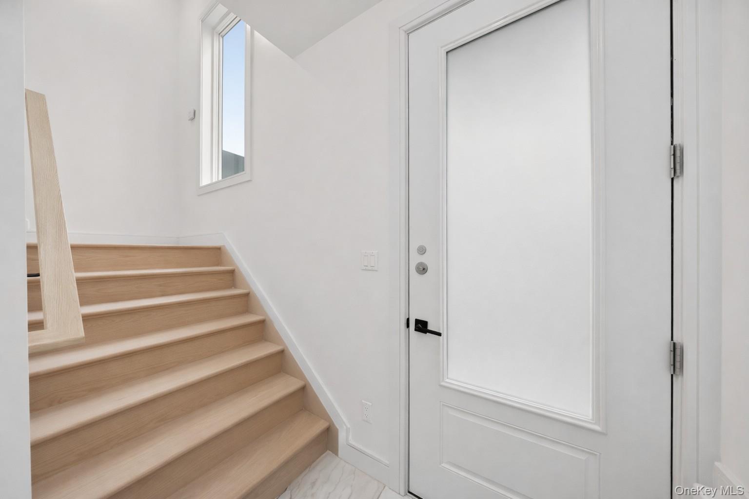 13 Warren Court 212