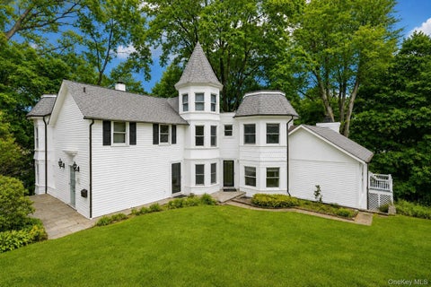 Homes For Sale - 54 Hillside Avenue<br/> Mount Kisco, NY 10549