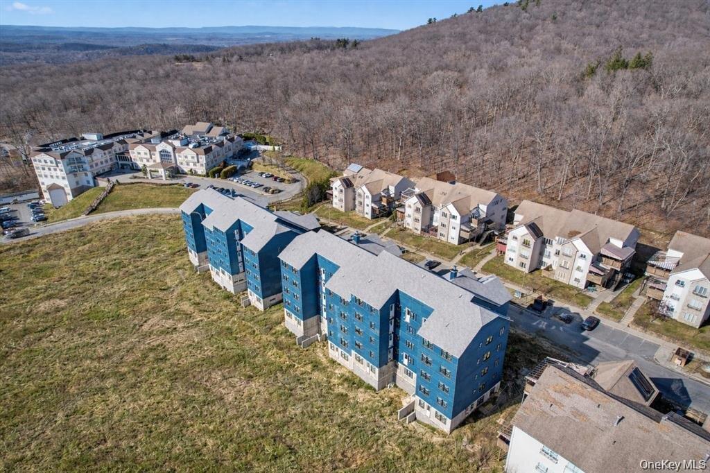 16 Chevron Road 103