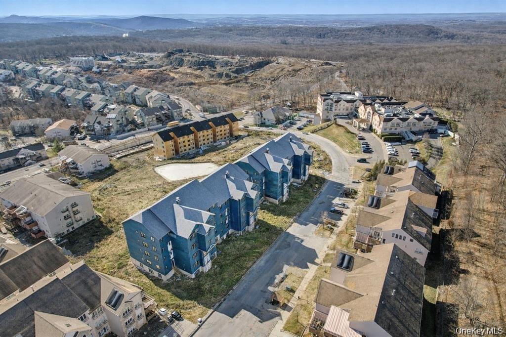16 Chevron Road 103