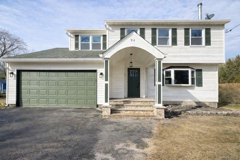 94 Sally Lane Ridge NY 11961