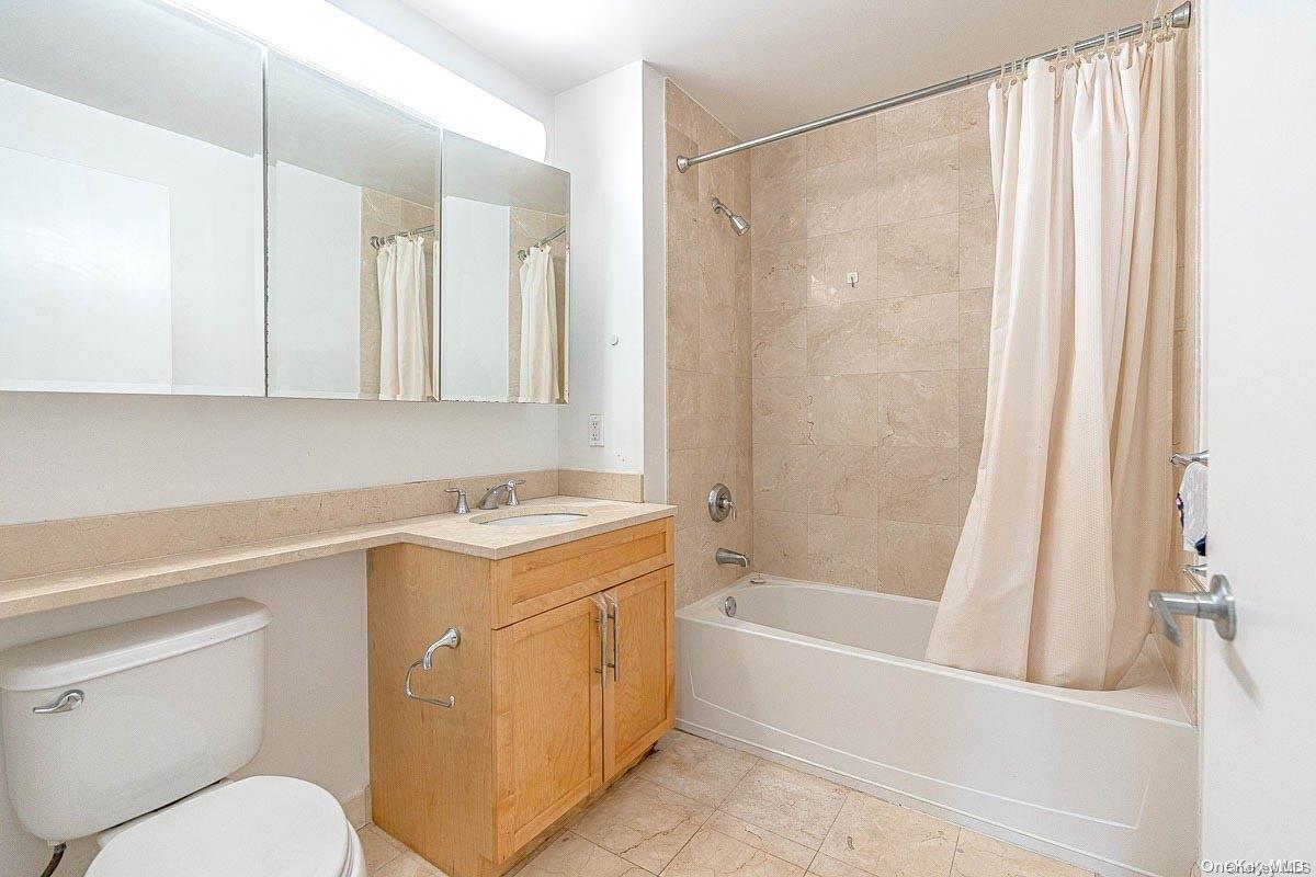 40-22 College Point Boulevard #PH2G, New York, New York image 17