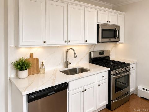 Condo For Sale - 16 Tanager Road #1606<br/> Monroe, NY 10950
