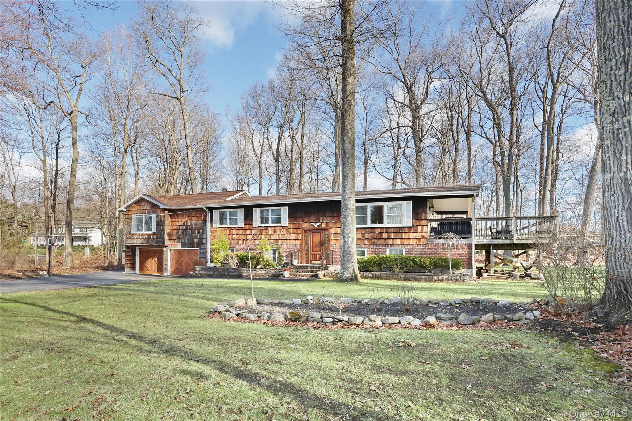 1 Forest Glen Court