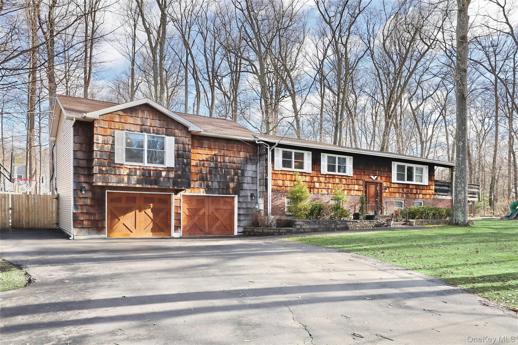 1 Forest Glen Court